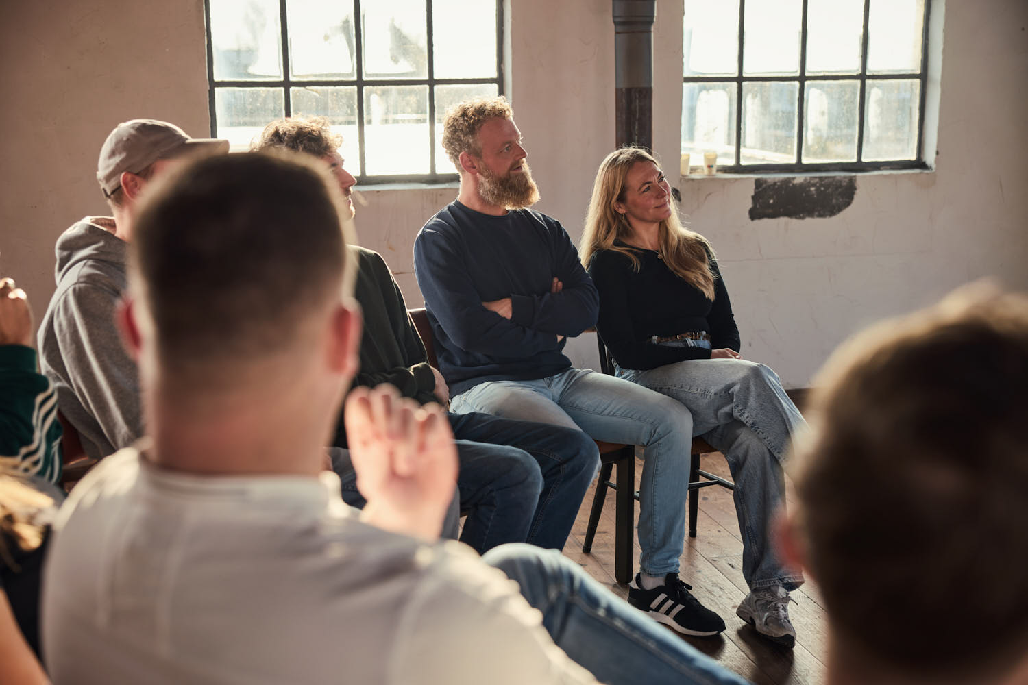 Zorgprofessionals oefenen met ademhaling tijdens een WIDZ-training